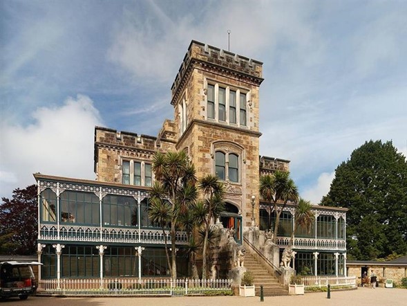 Larnach castle